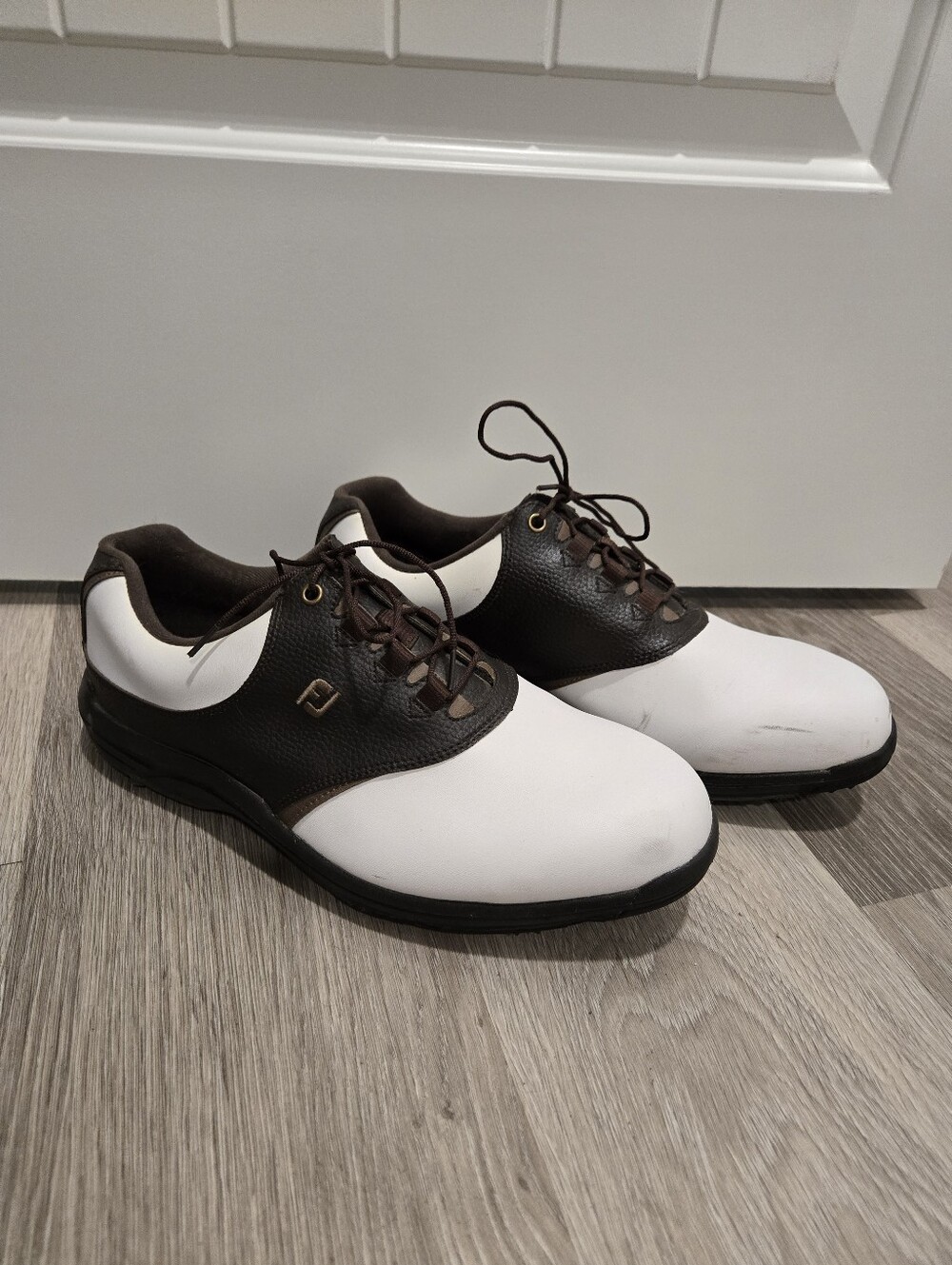 Footjoy Greenjoys Men's White and Brown Athletic Golf Shoes